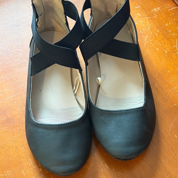 Black Ballet Flats with Straps - Size 13 youth - Picture 2 of 3